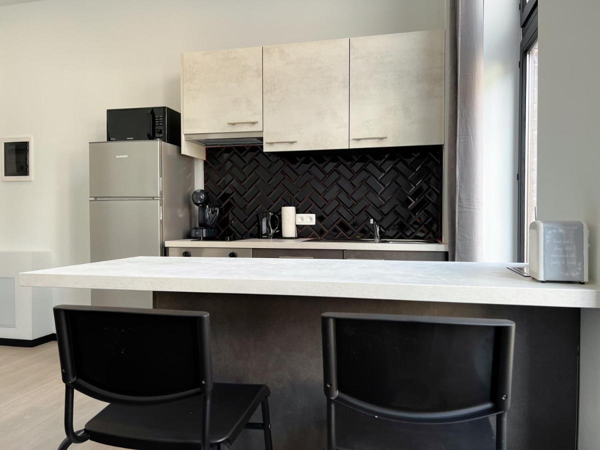 The Elise Apartment *