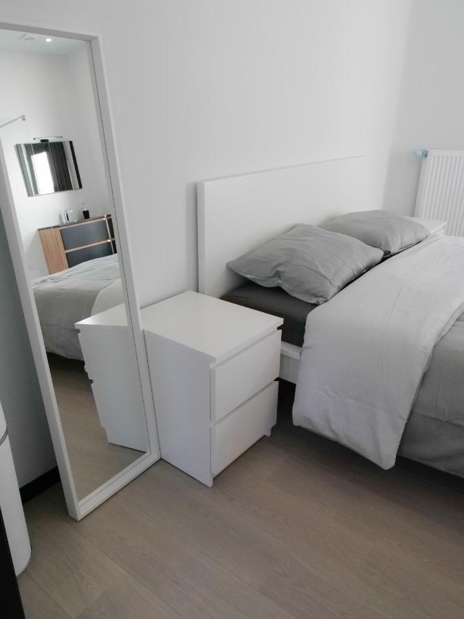 The Elise Apartment *