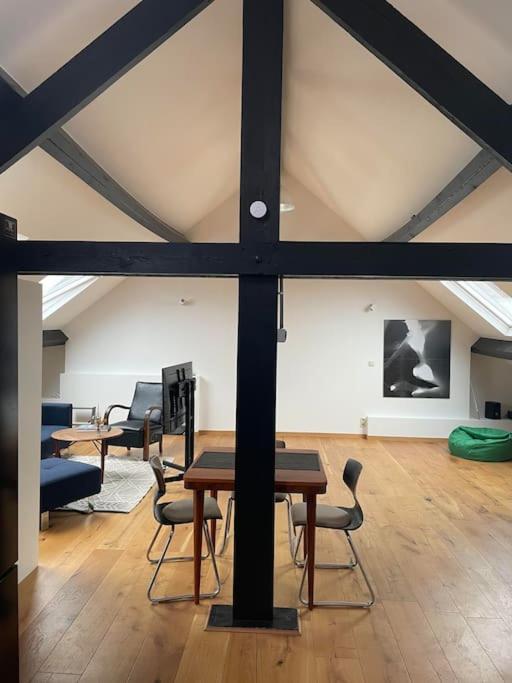 Loft In Saint-gilles Appartement Brussel