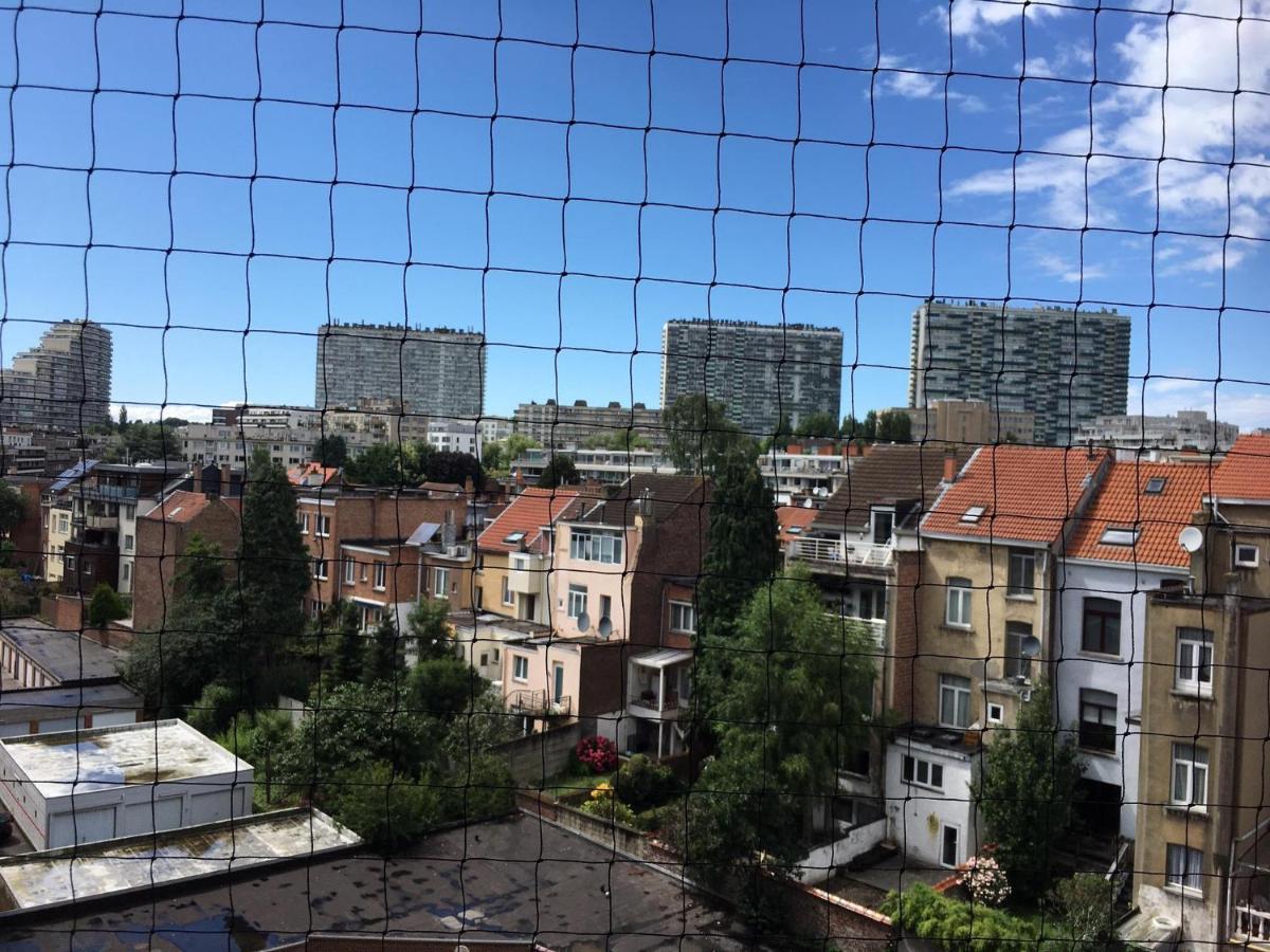 Appartement Sunny Studio In Brussels, With A Balcony View Of The Basil. Bruxelles