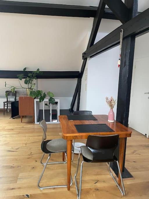 Loft In Saint-gilles Brussel