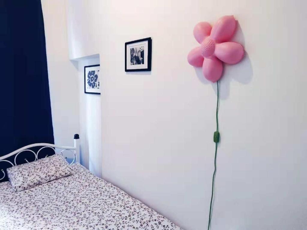 Accommodatie bij particulieren Cozy With Share The Bathroom And Kitchen *