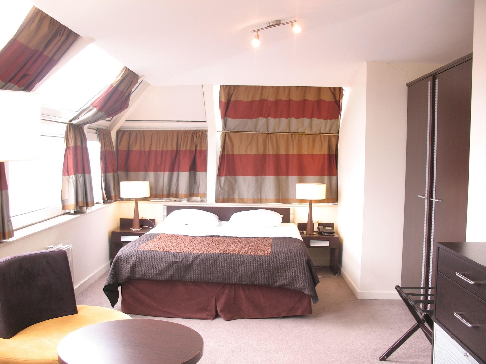 Hotel Floris Arlequin Grand-place 3*