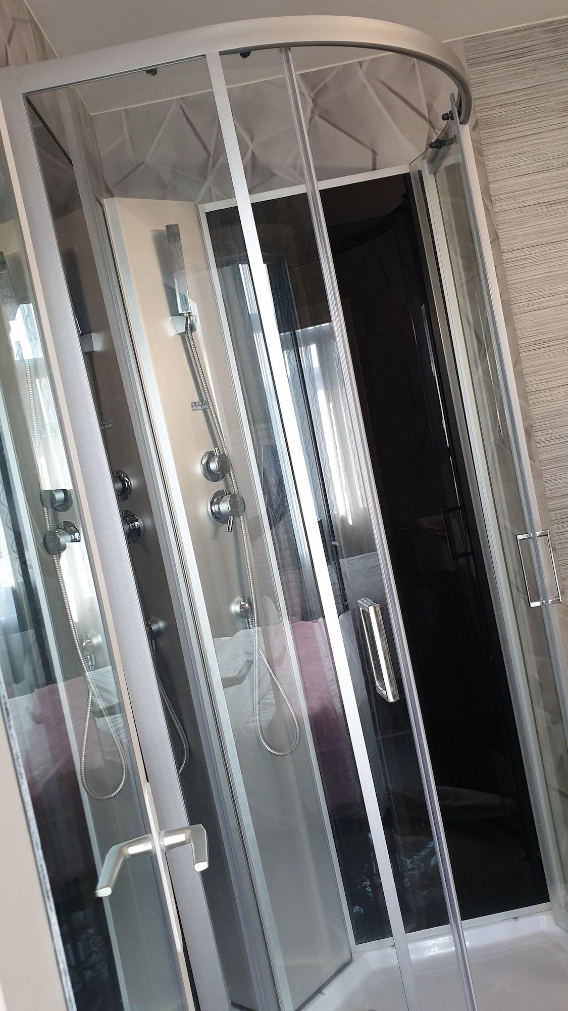Derby Hotel 2*