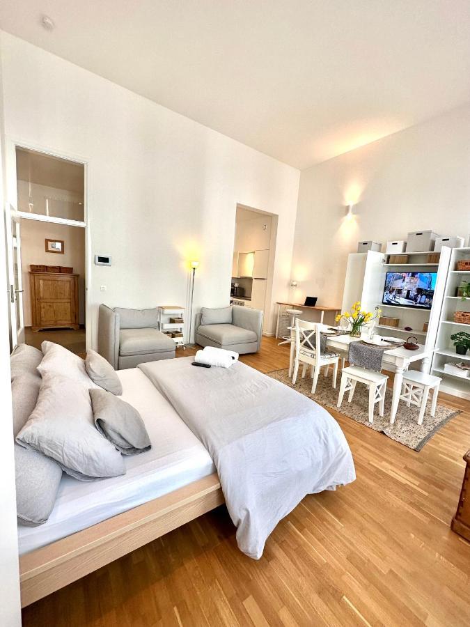 European Comission Beautiful Studio