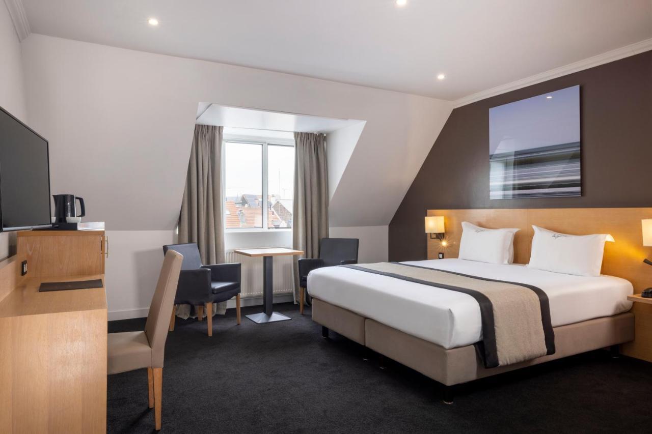 Hotel Floris Avenue 4*