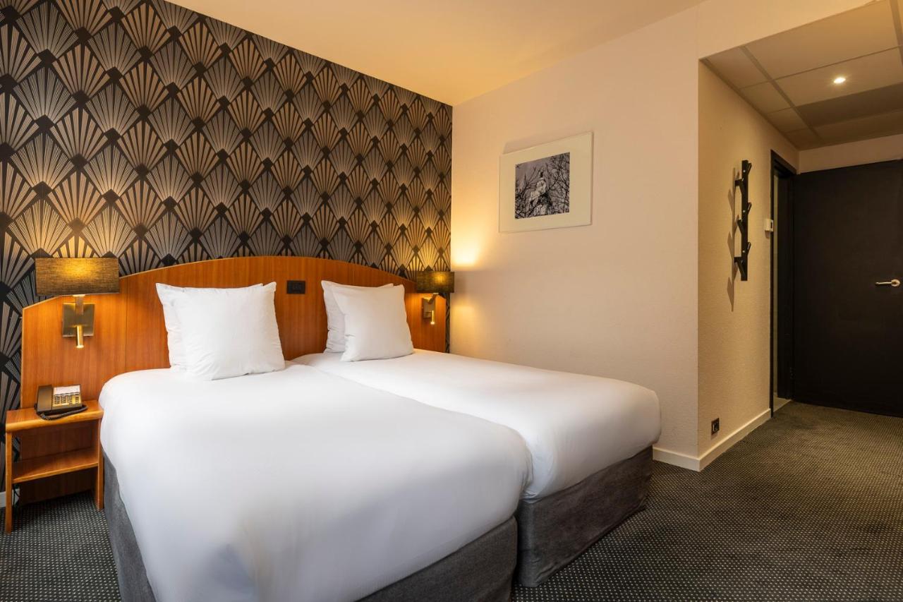 Aris Grand Place 3*