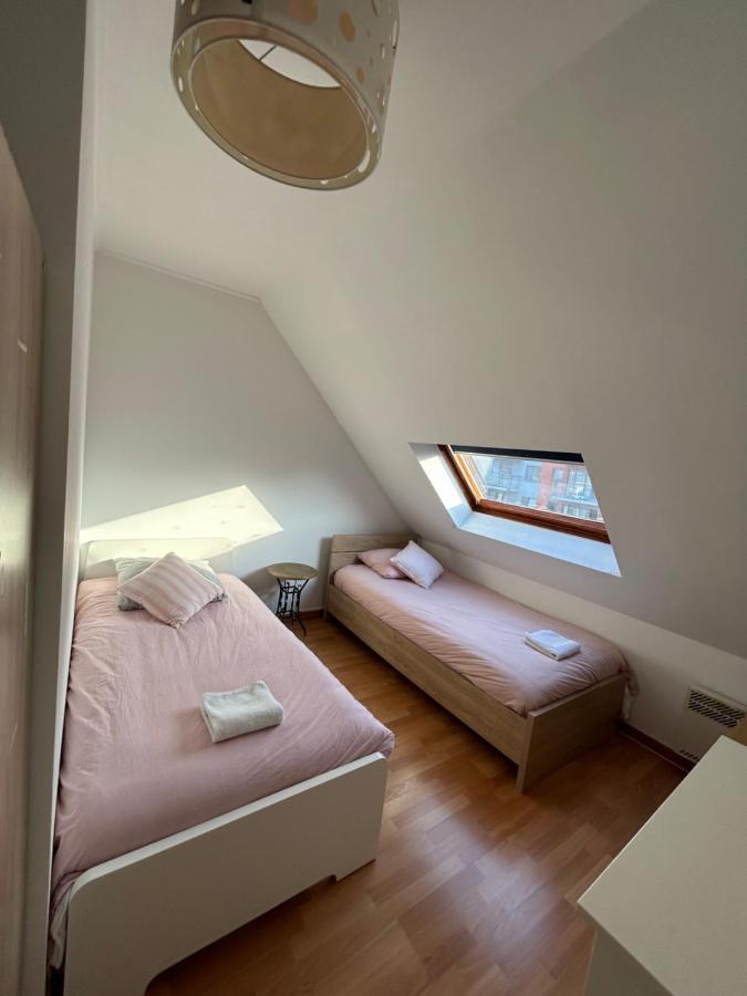 Un Duplex Chic Pour Une Experience Unique A Cote De La Basilique Brüssel
