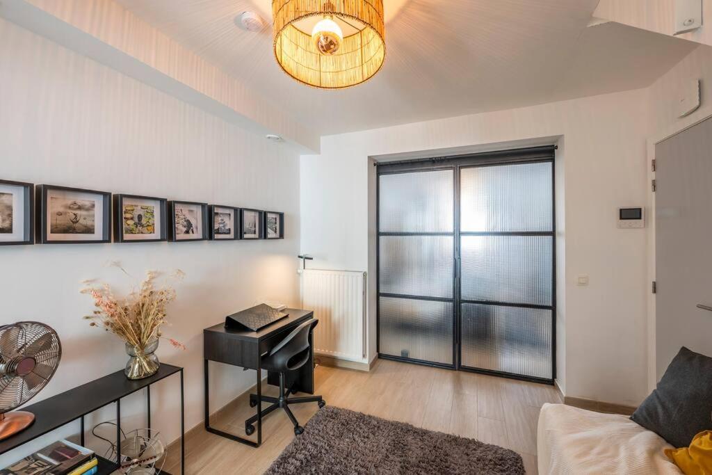 Superb 3 Bedroom & 3 Bathroom Duplex In Centre Lejlighed Bruxelles