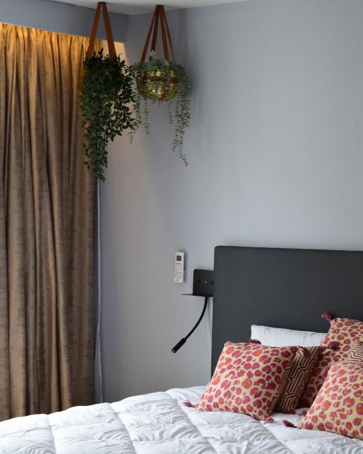 La Piece Hotel