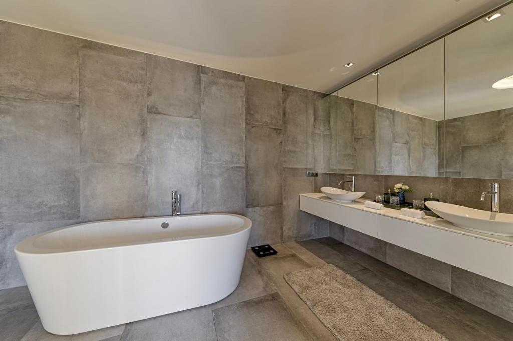 Penthouse 400m2 Dans Le Centre Apartment