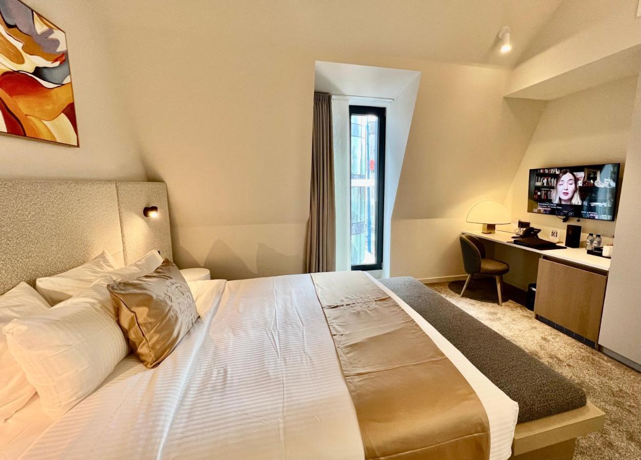 Opo 4* Brüssel