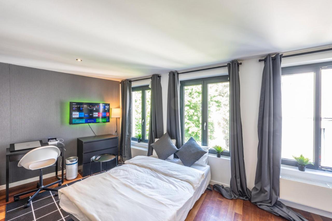 Sensational In Fantastic Location Lejlighed *