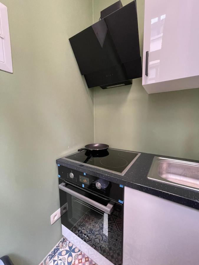 Apartament *