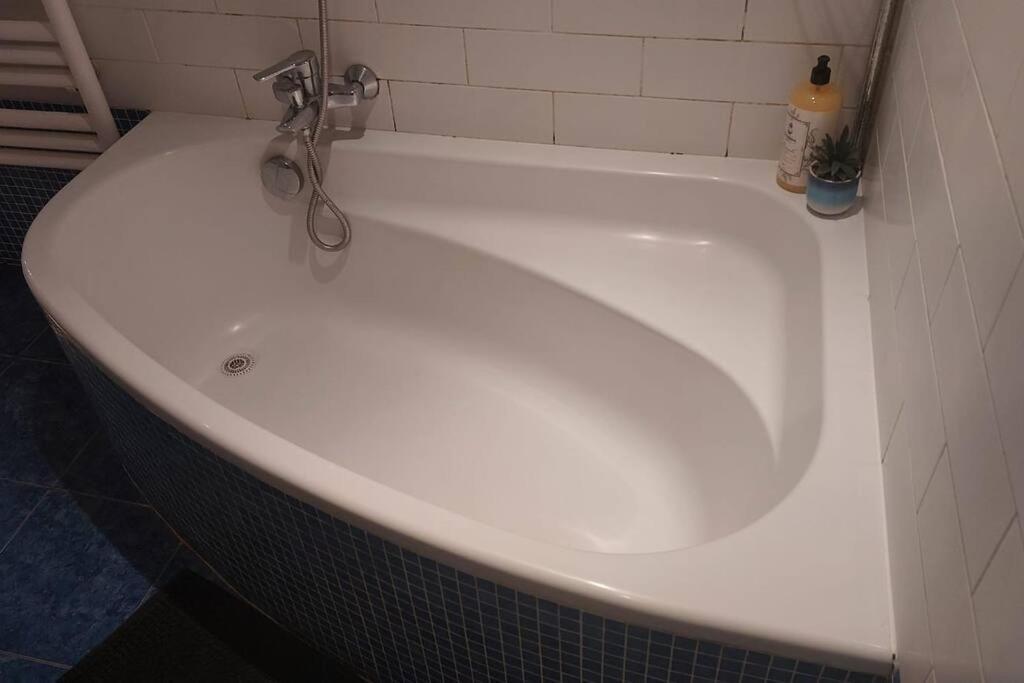 Family Friendly 1 Bed Appartement *