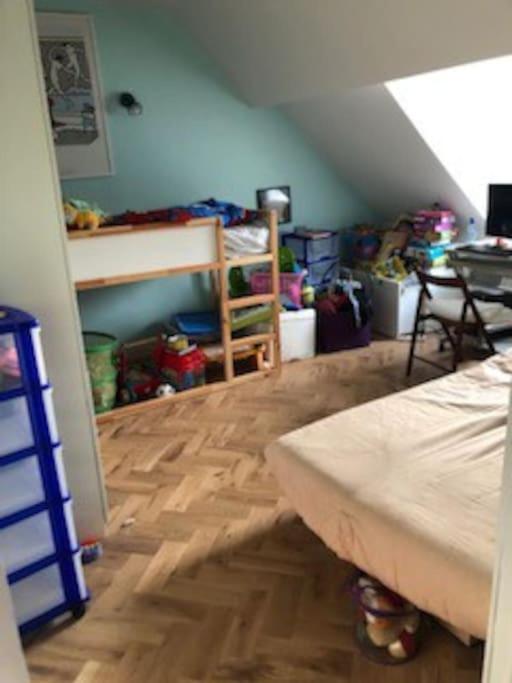 In Maison De Metre In Etterbeek Lejlighed