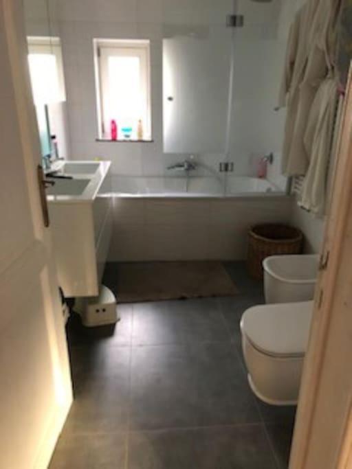 In Maison De Metre In Etterbeek Bruxelles