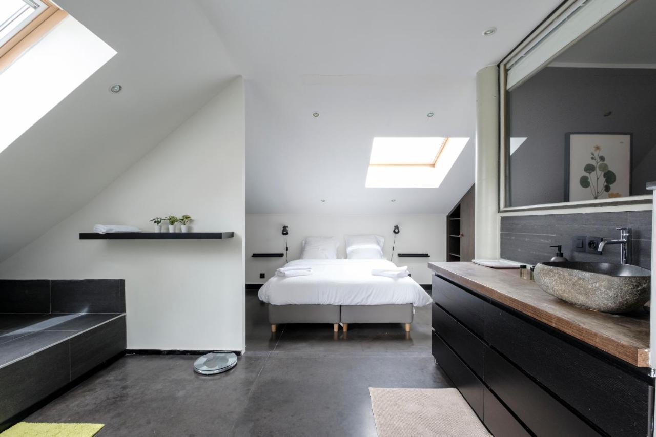 Beautiful Penthouse With Terrace Tour & Taxis * Bruxelles