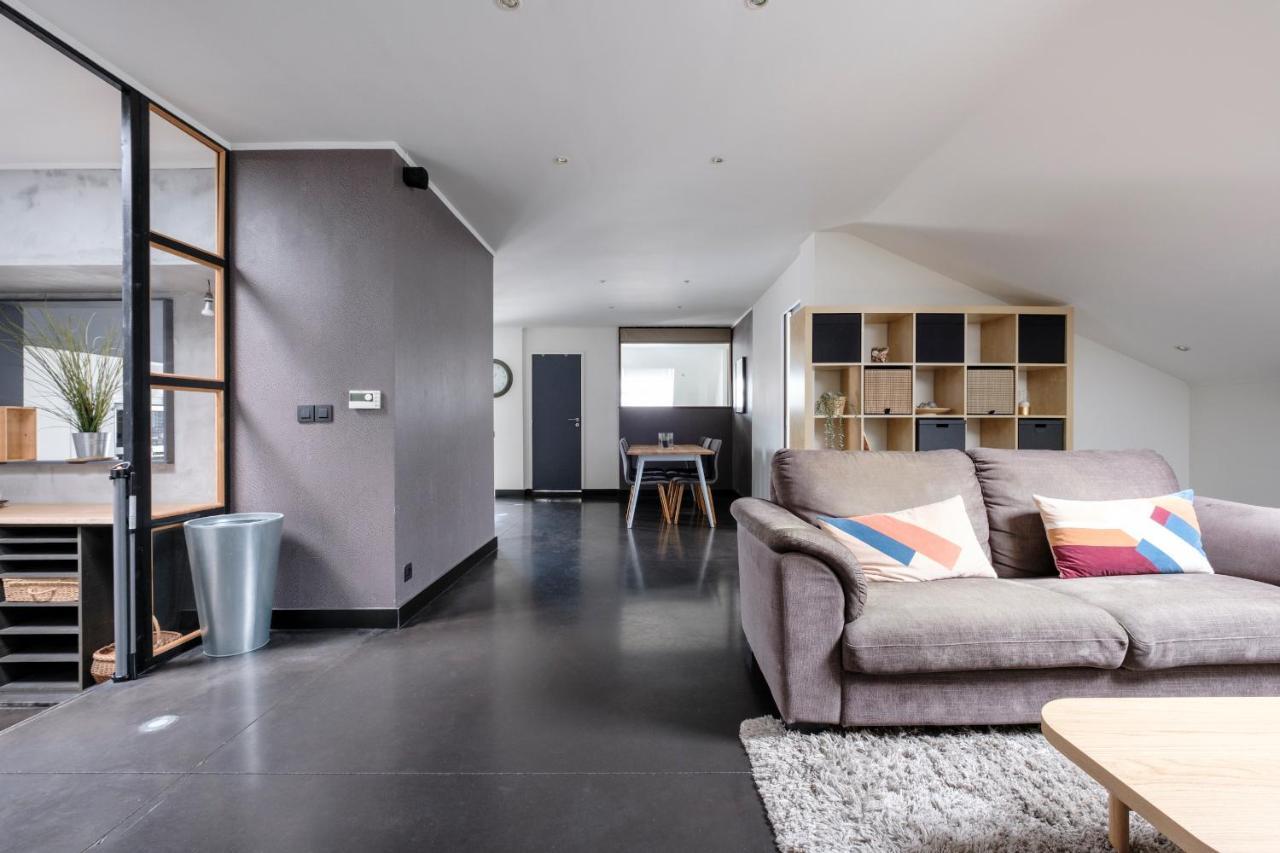 Beautiful Penthouse With Terrace Tour & Taxis *