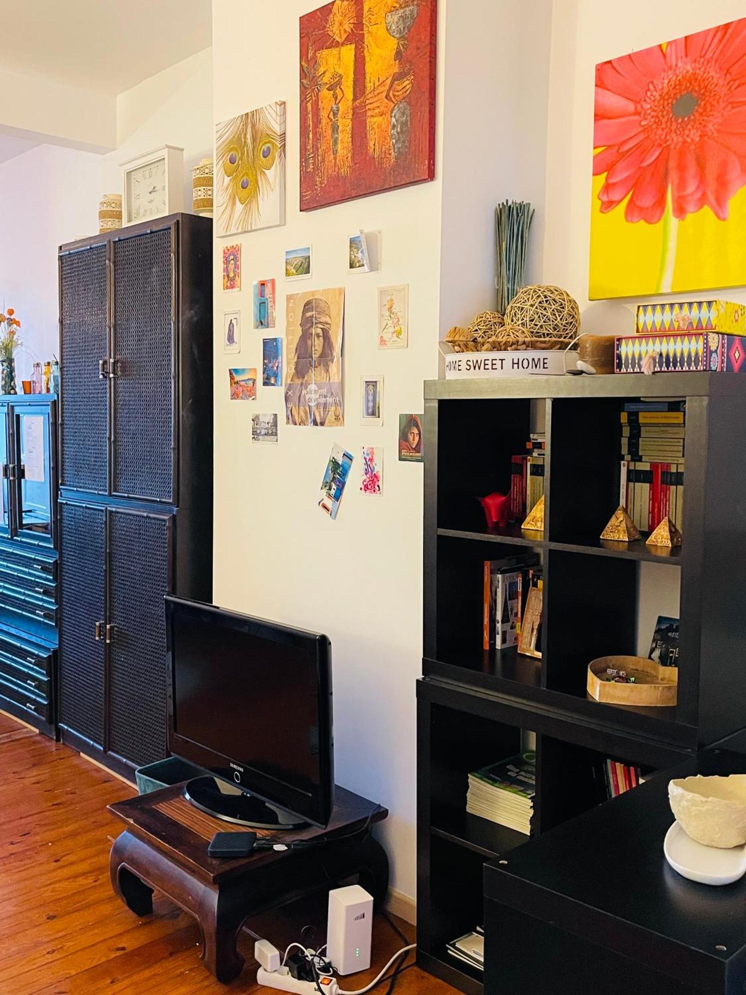 Quiet And Colorfull Flat In The Center Of Appartamento Bruxelles