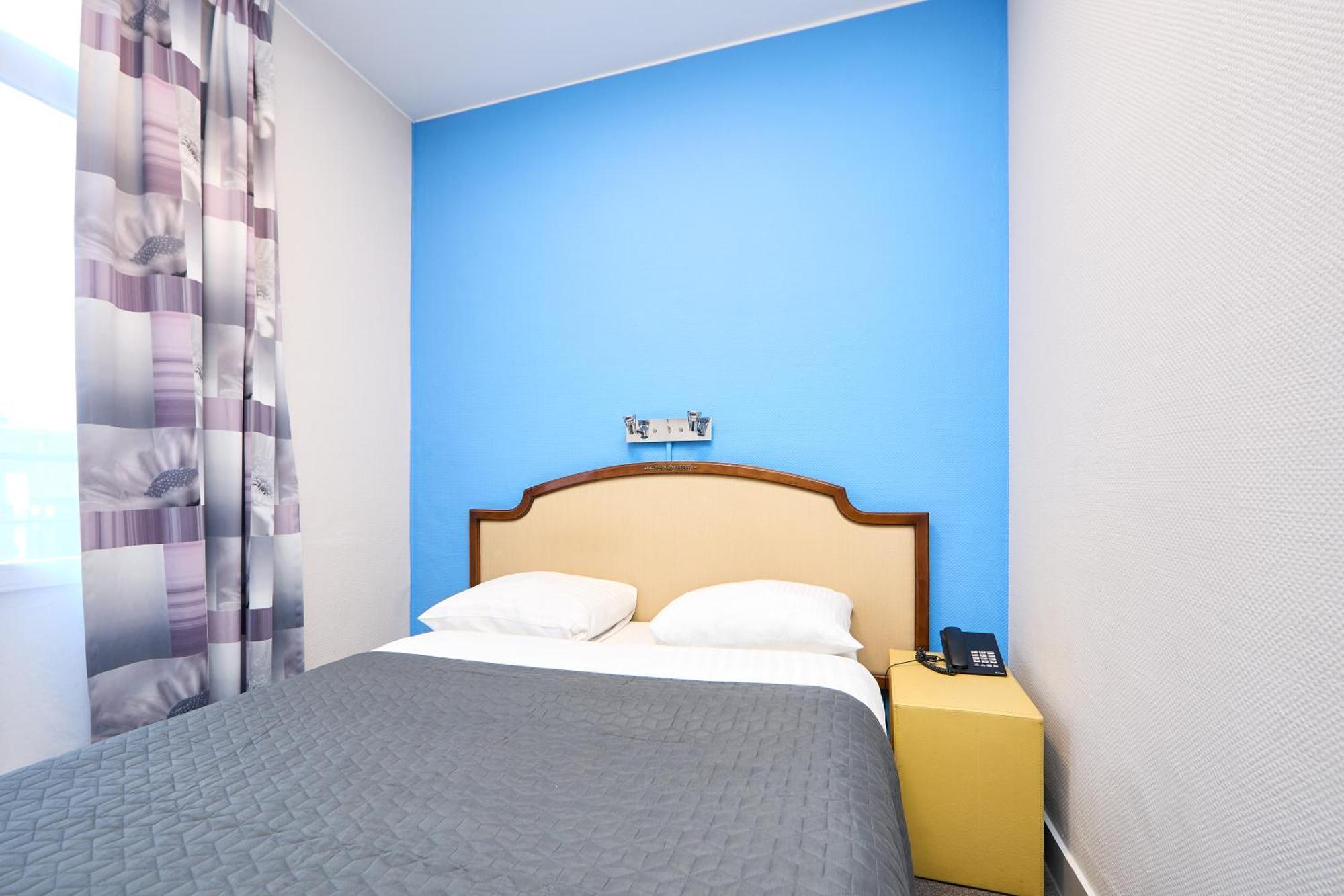 Derby Hotel 2*