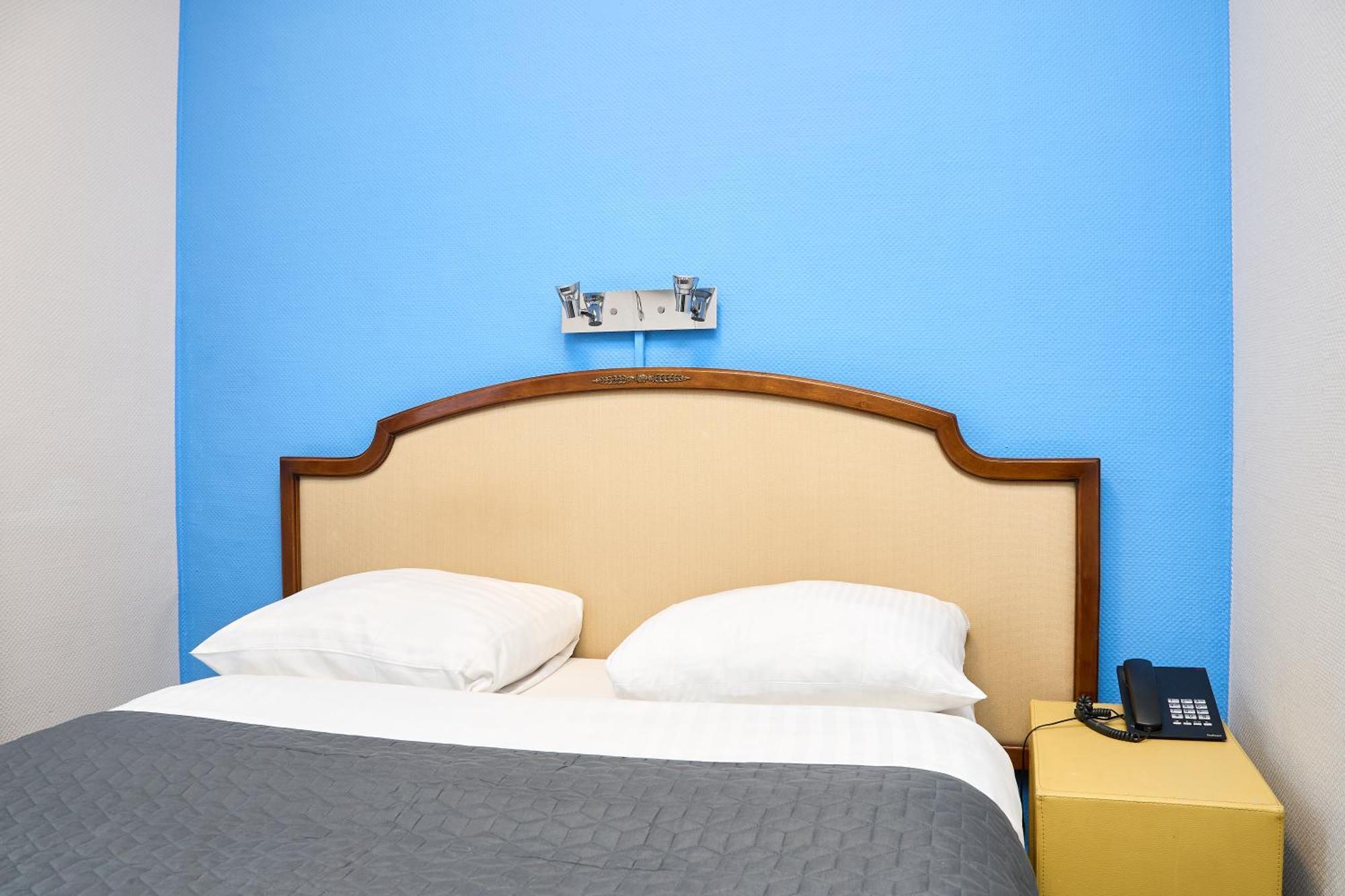 Derby Hotel 2*