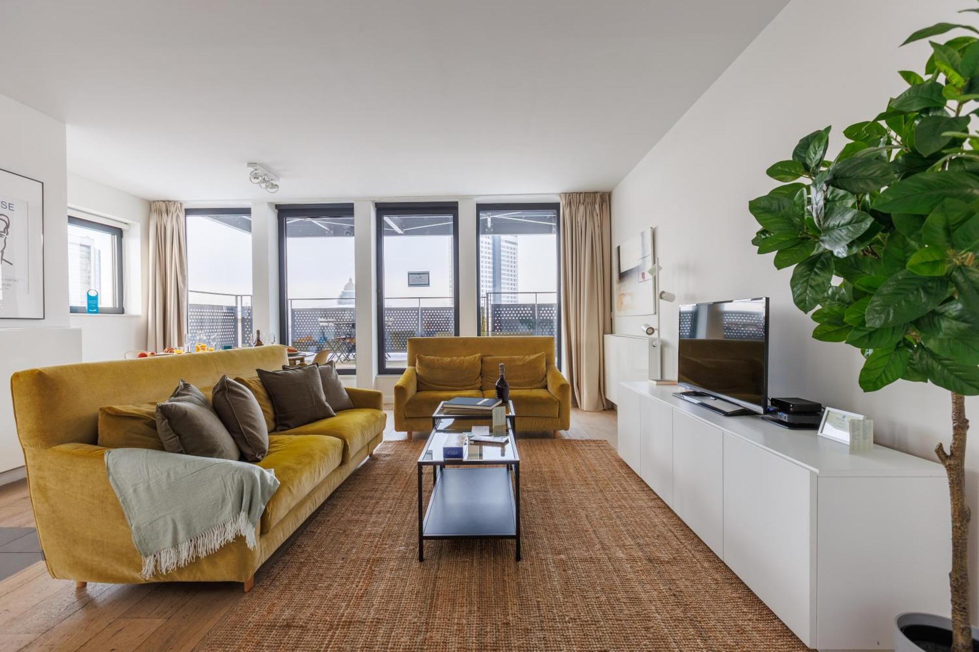 Sweett - Stassart Apartment