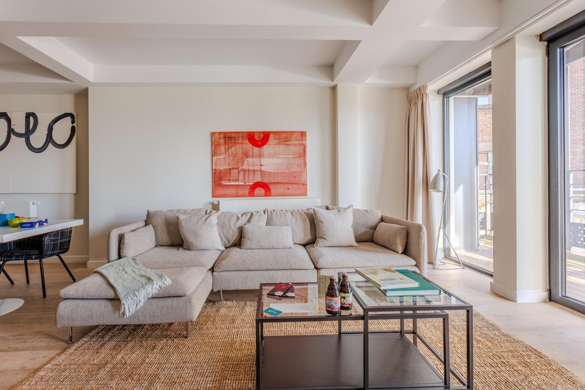 Sweett - Stassart Apartment