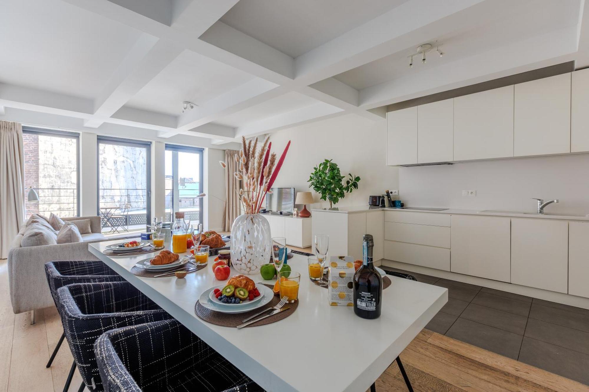 Sweett - Stassart Apartment