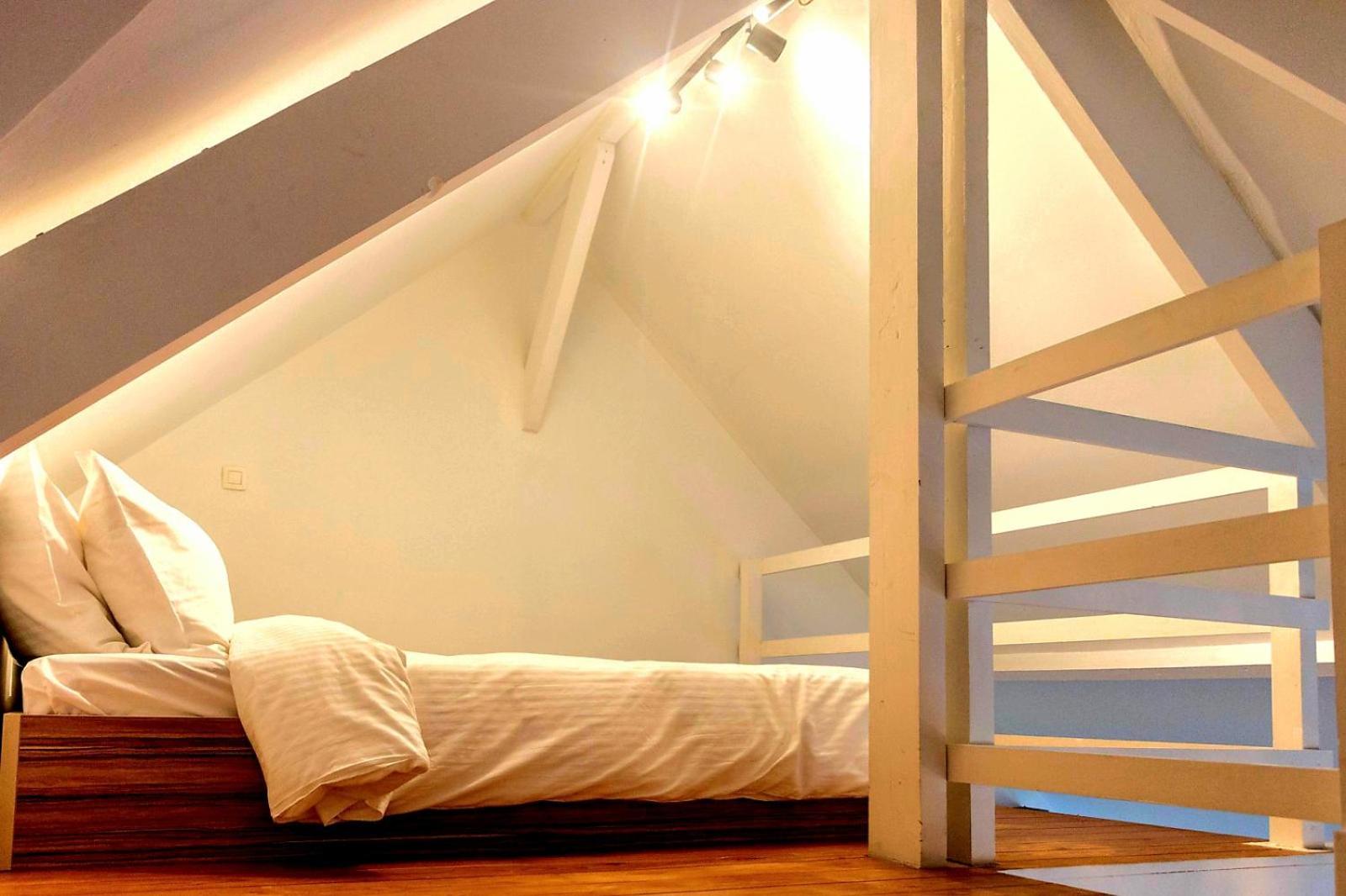 Quartier Louise Apartment