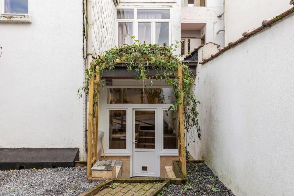 Magnolia Garden New And Fully Equipped * Bruxelles