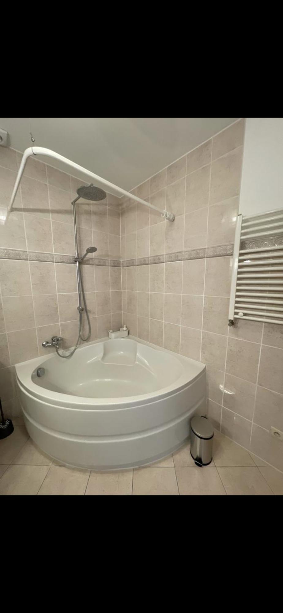 Appartement Lumineux Dans Un Quartier Anime #2 Brussel
