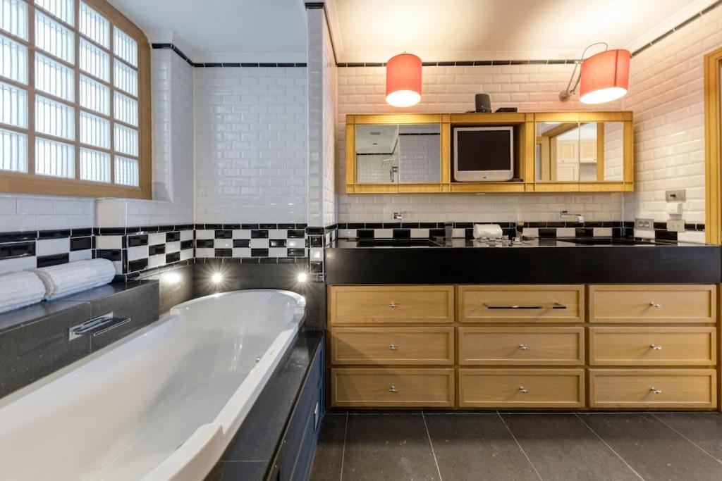 Luxury: 3br, Prime Location Appartement Brussel
