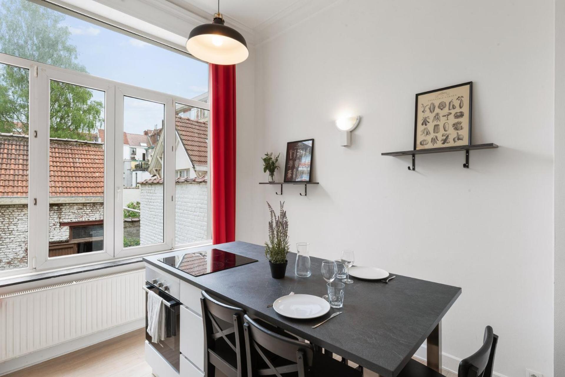 In Brussels, Lantsheere By Homenhancement Sa * Brussels