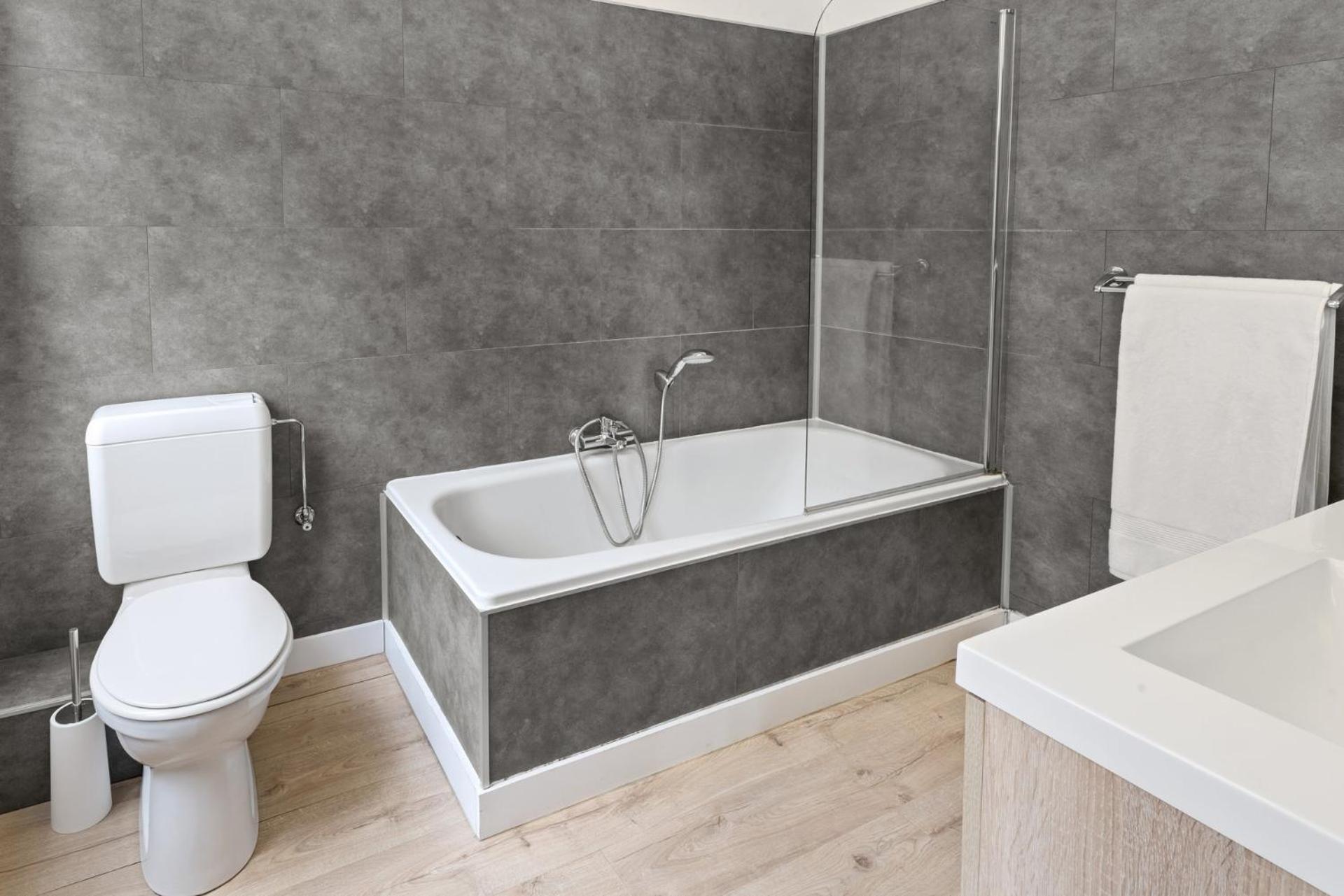 In Brussels, Lantsheere By Homenhancement Sa Apartment
