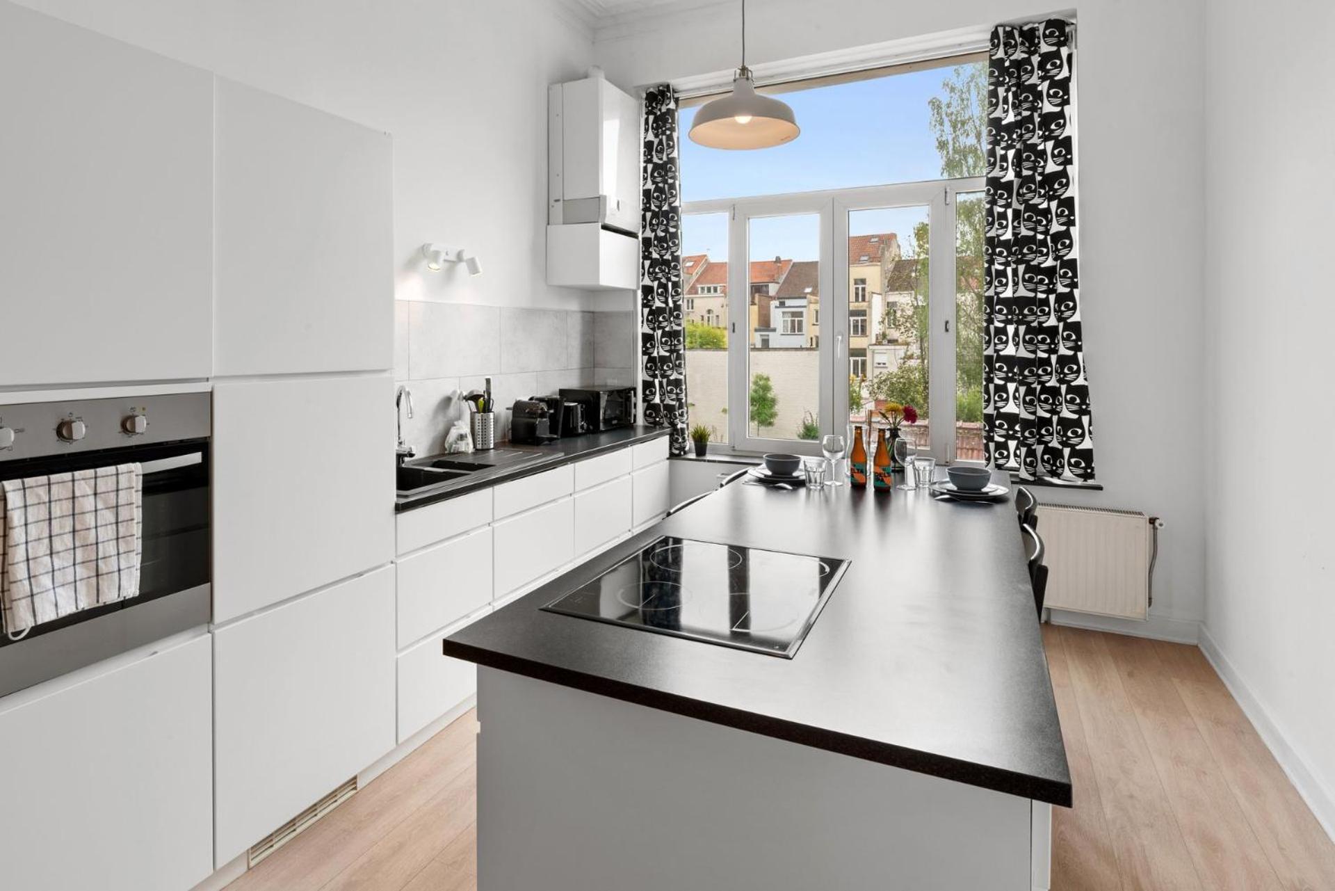 In Brussels, Lantsheere By Homenhancement Sa