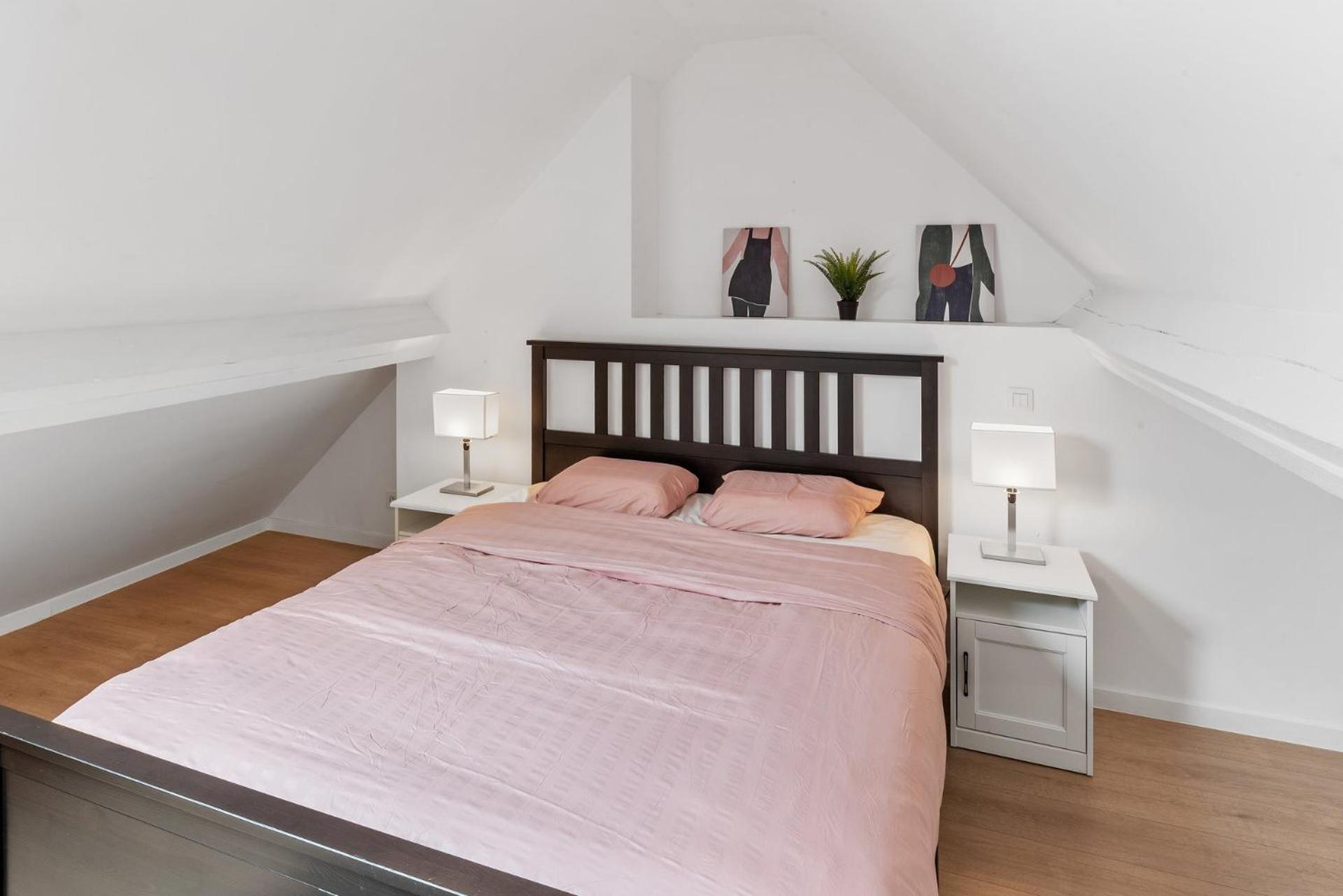 Apartment In Brussels, Lantsheere By Homenhancement Sa *