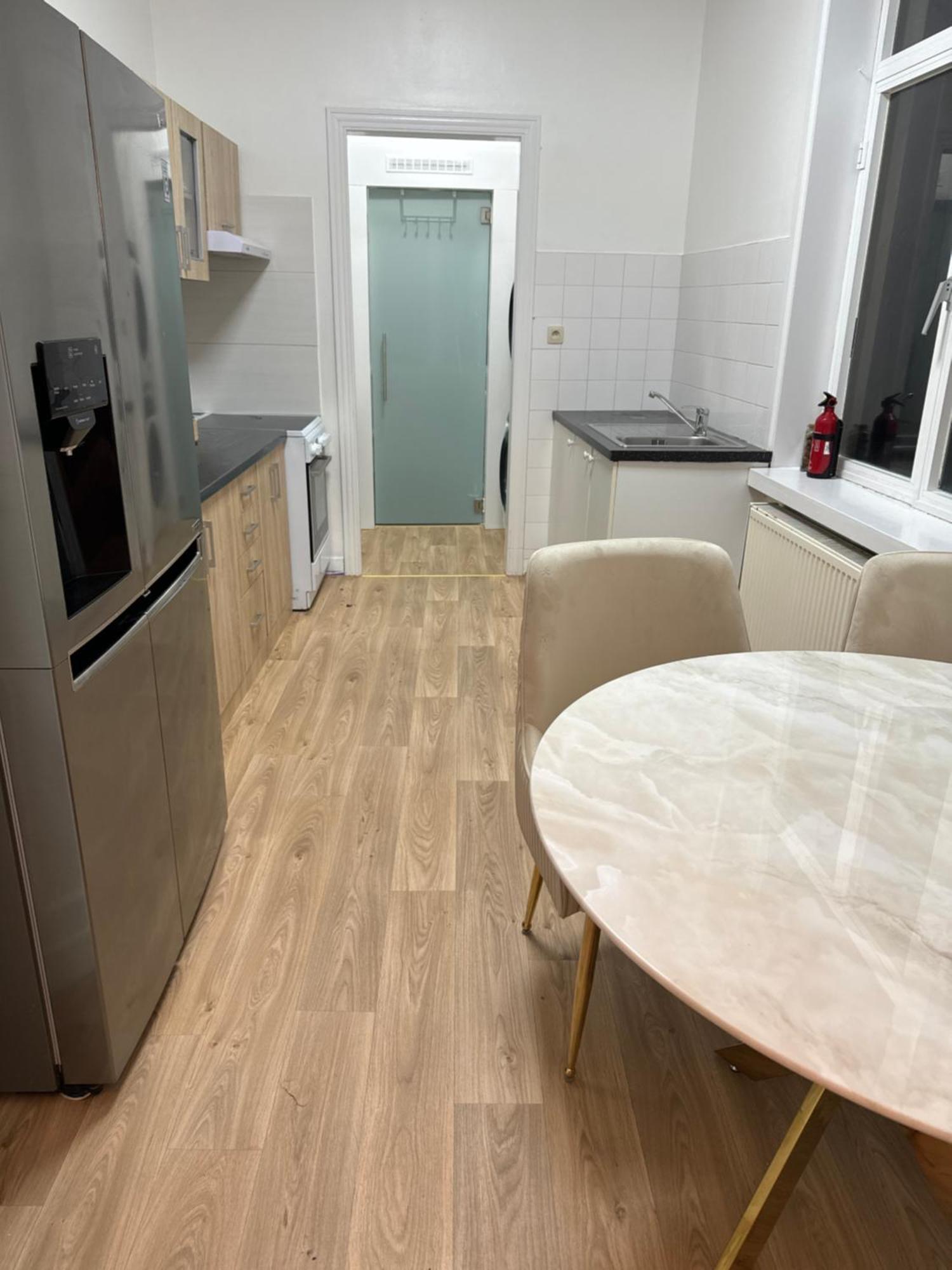 2 Luxueuse A Jette Apartment *