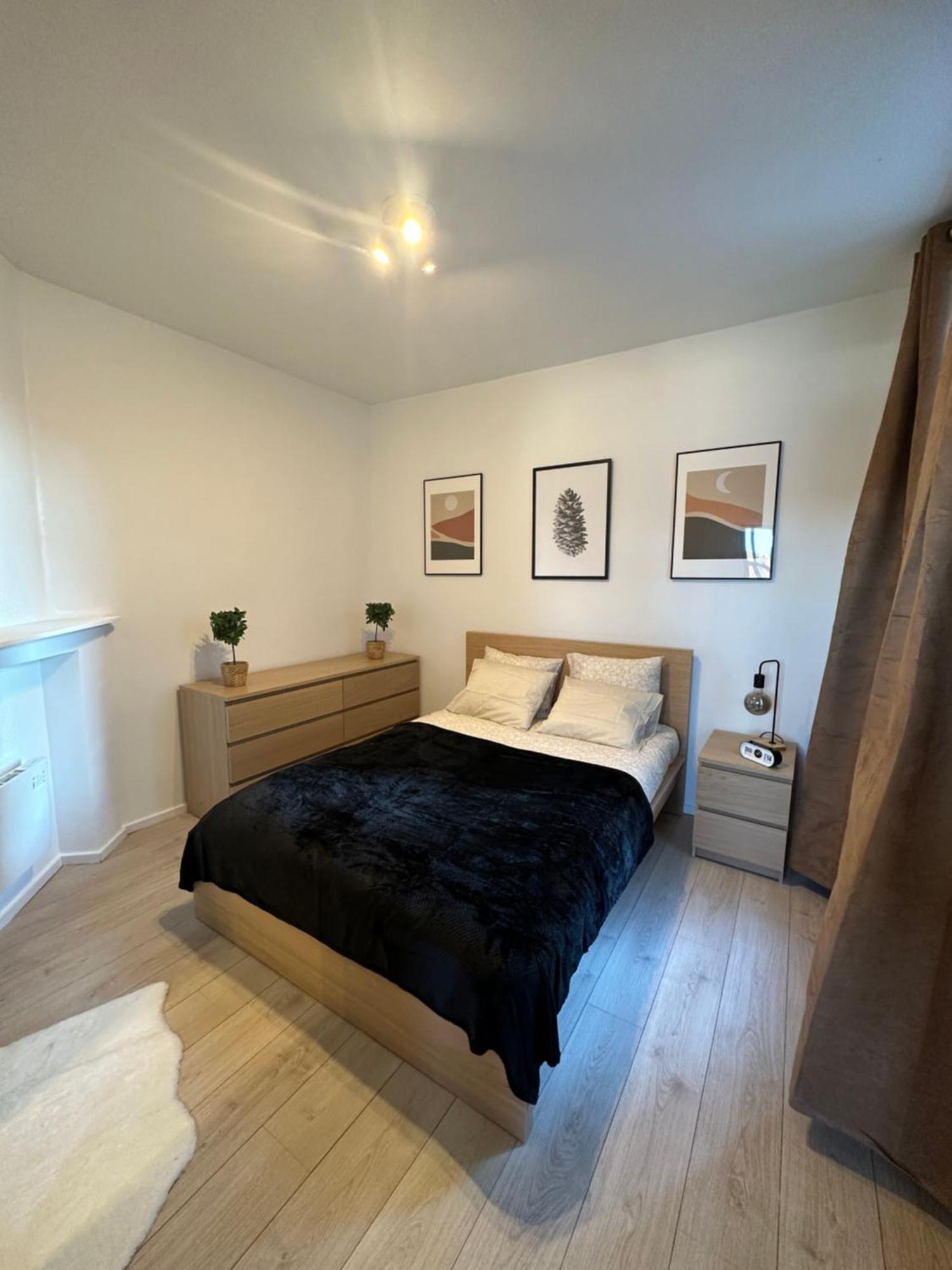 Apartment Immeuble Au Coeur De : Vivez L'experience Unique De La Rue Verbist Brüssel