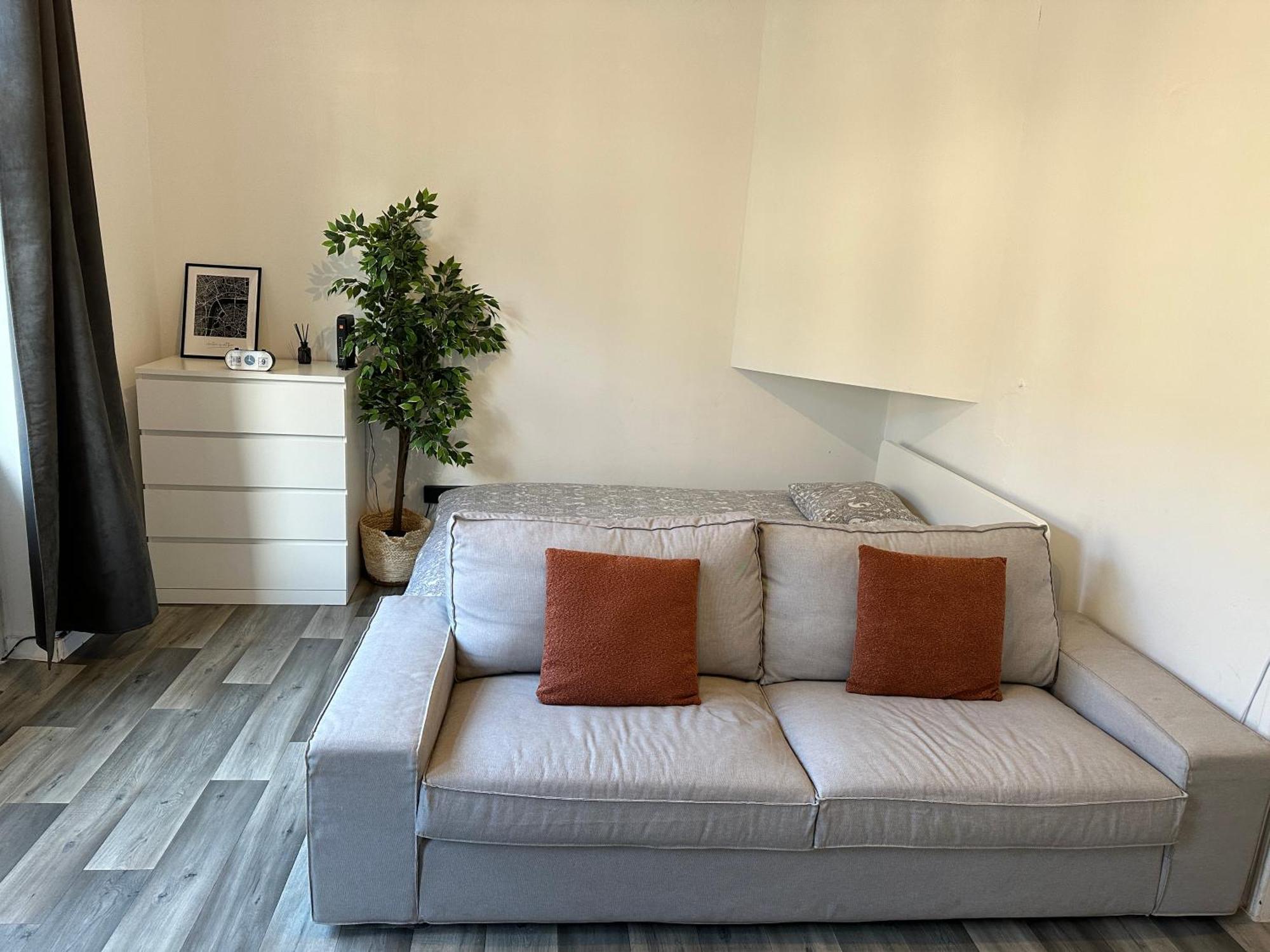 Immeuble Au Coeur De : Vivez L'experience Unique De La Rue Verbist Appartement