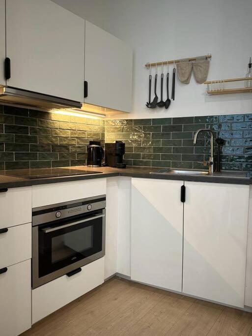 Appartement Magnifique Duplex Situe A Forest-bruxelles. *