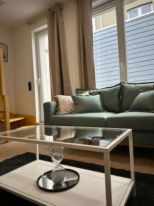 Magnifique Duplex Situe A Forest-bruxelles. *