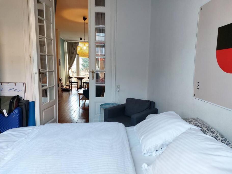 Chatelain Apartment