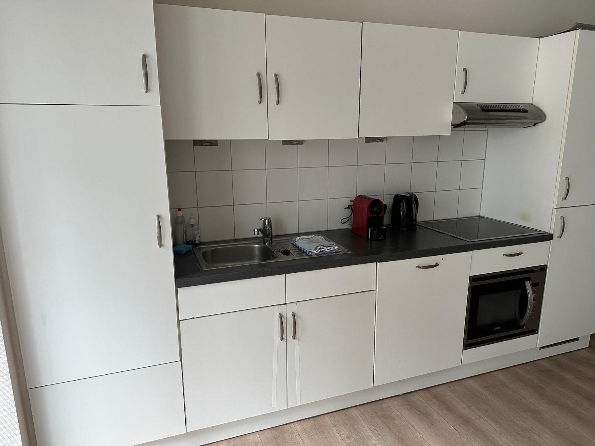3 Bedroom In Center With Balcony View Brussels