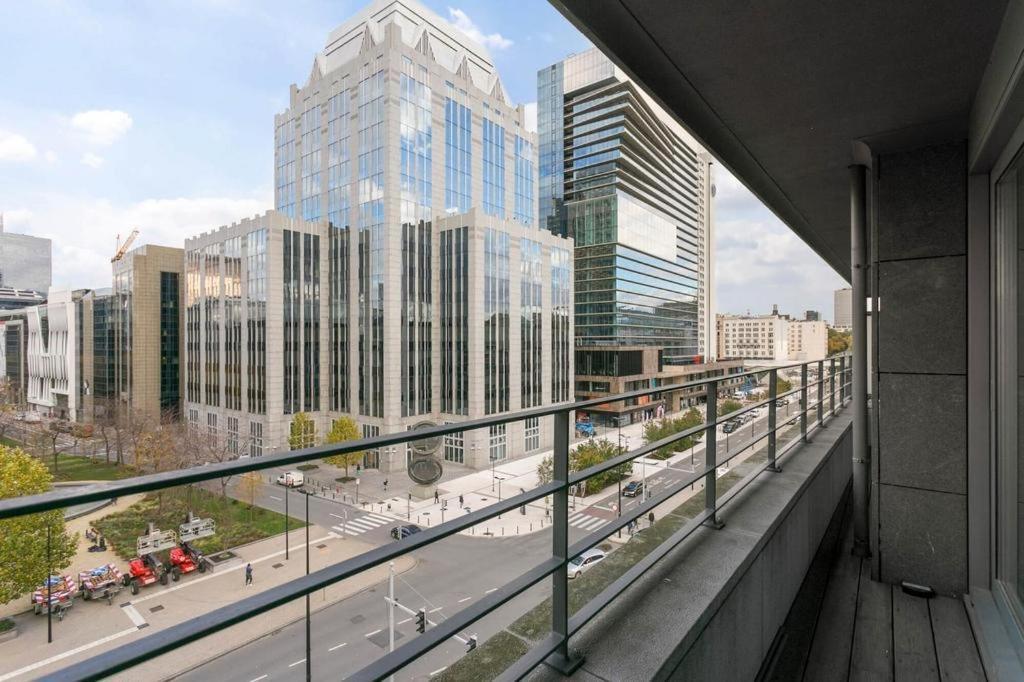 In Heart Of With Balcony View Apartment Brüssel