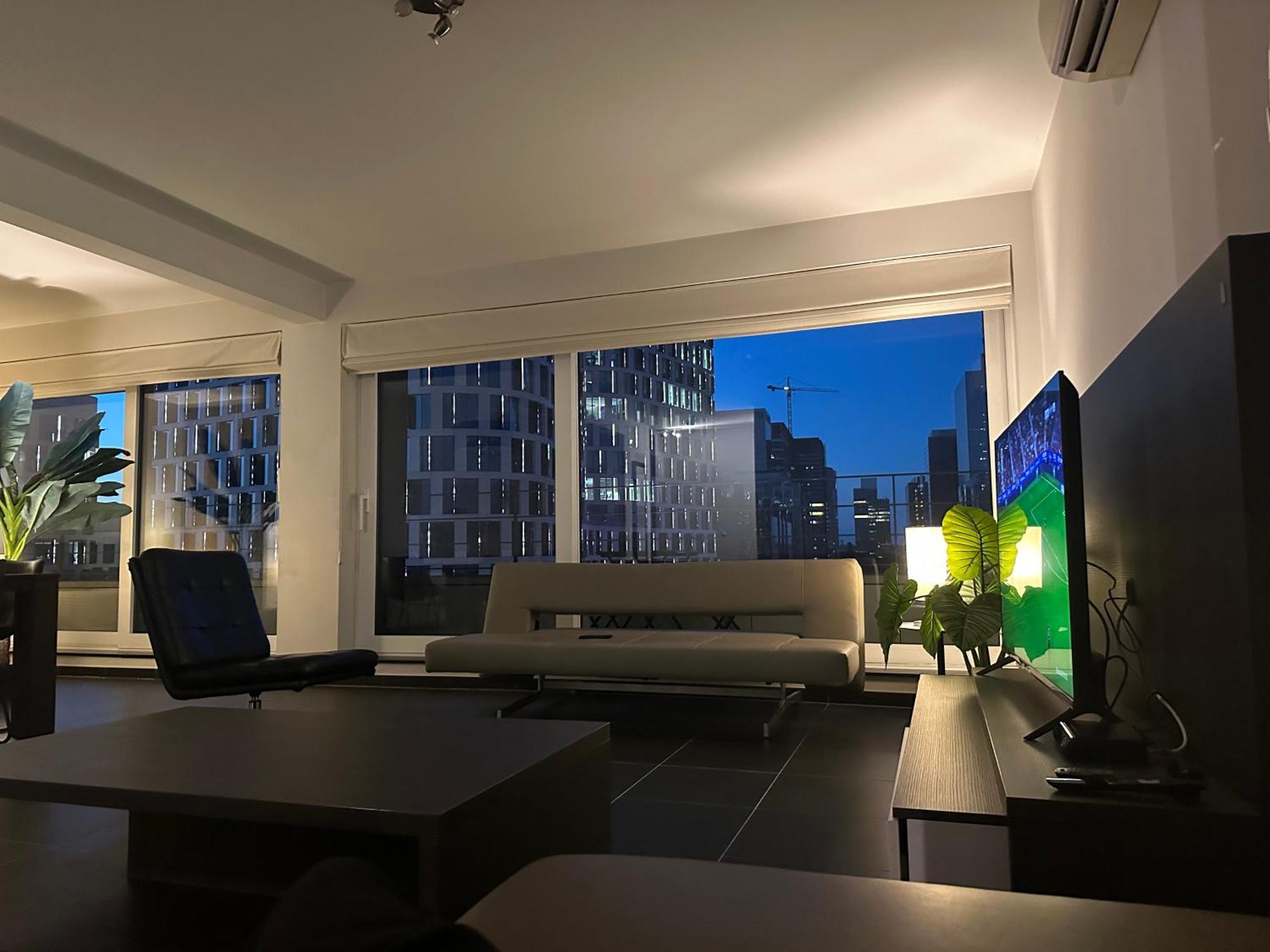 Appartamento In Heart Of Brussel With Balcony View *
