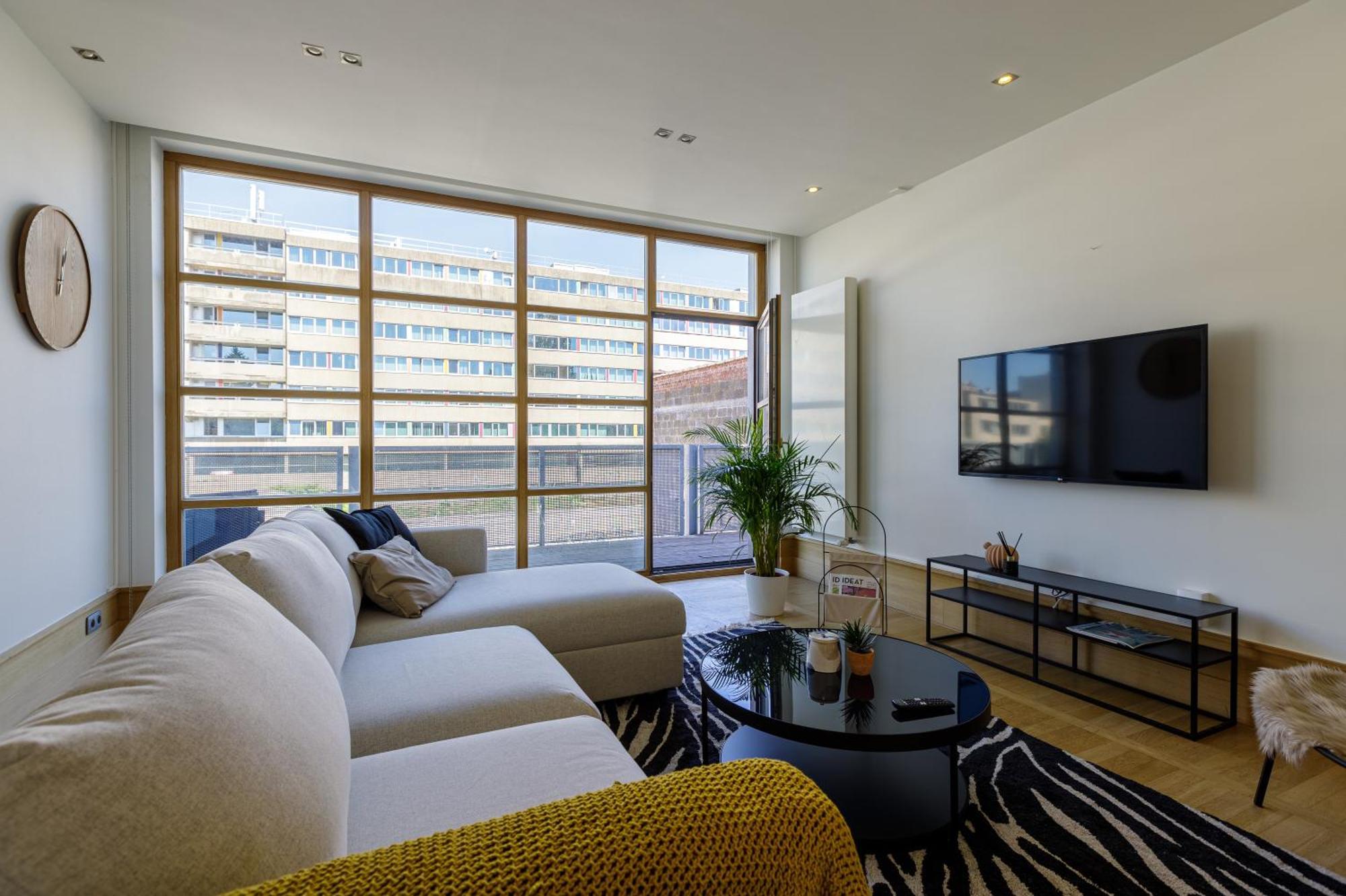 Couronne Apartment