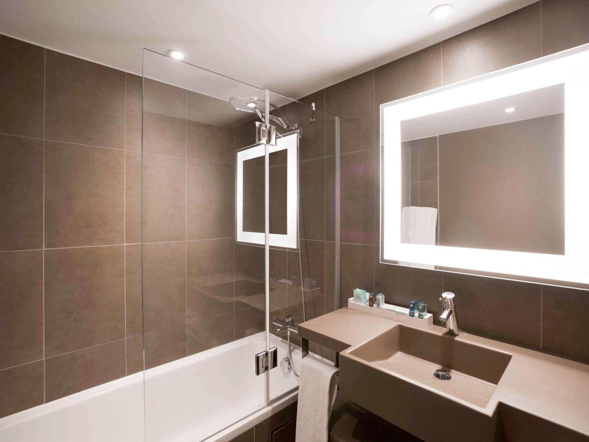 Novotel Off Grand Place Hotel