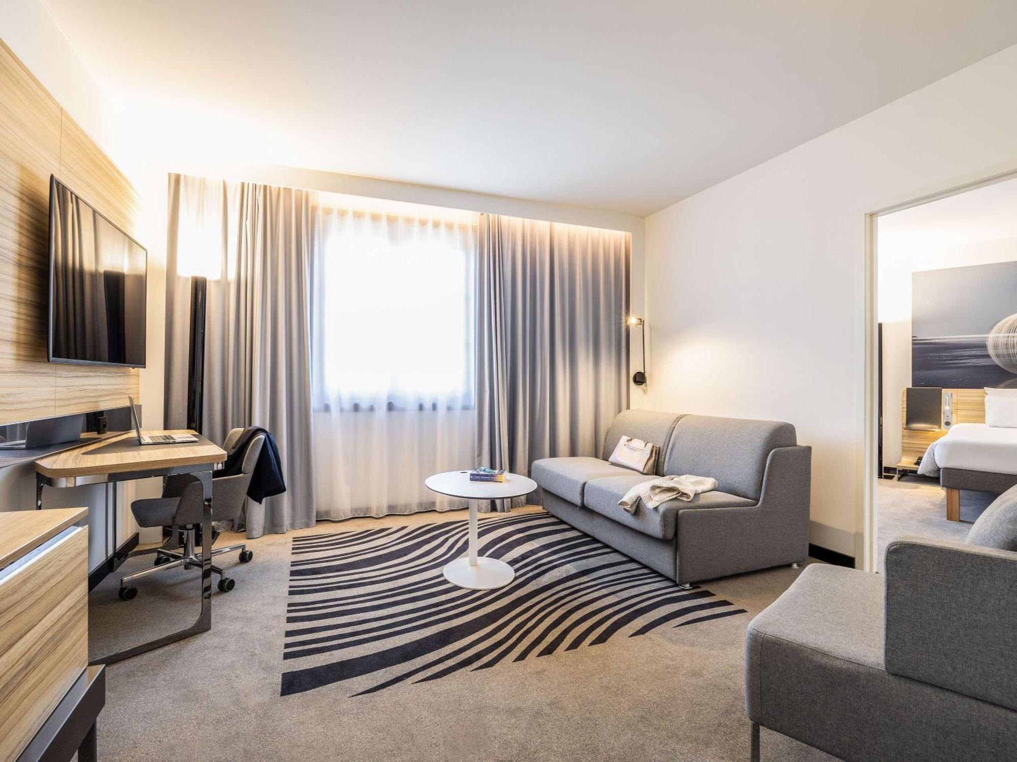 Novotel Off Grand Place 4*