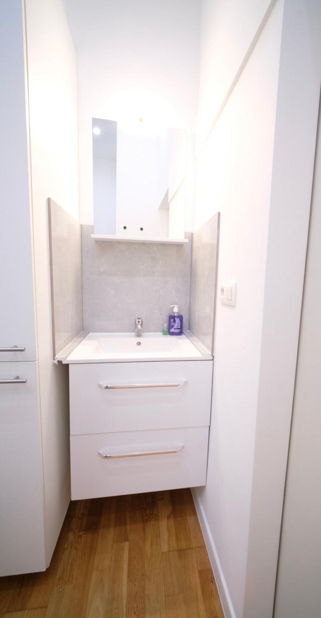 Easy - Center Apartment *